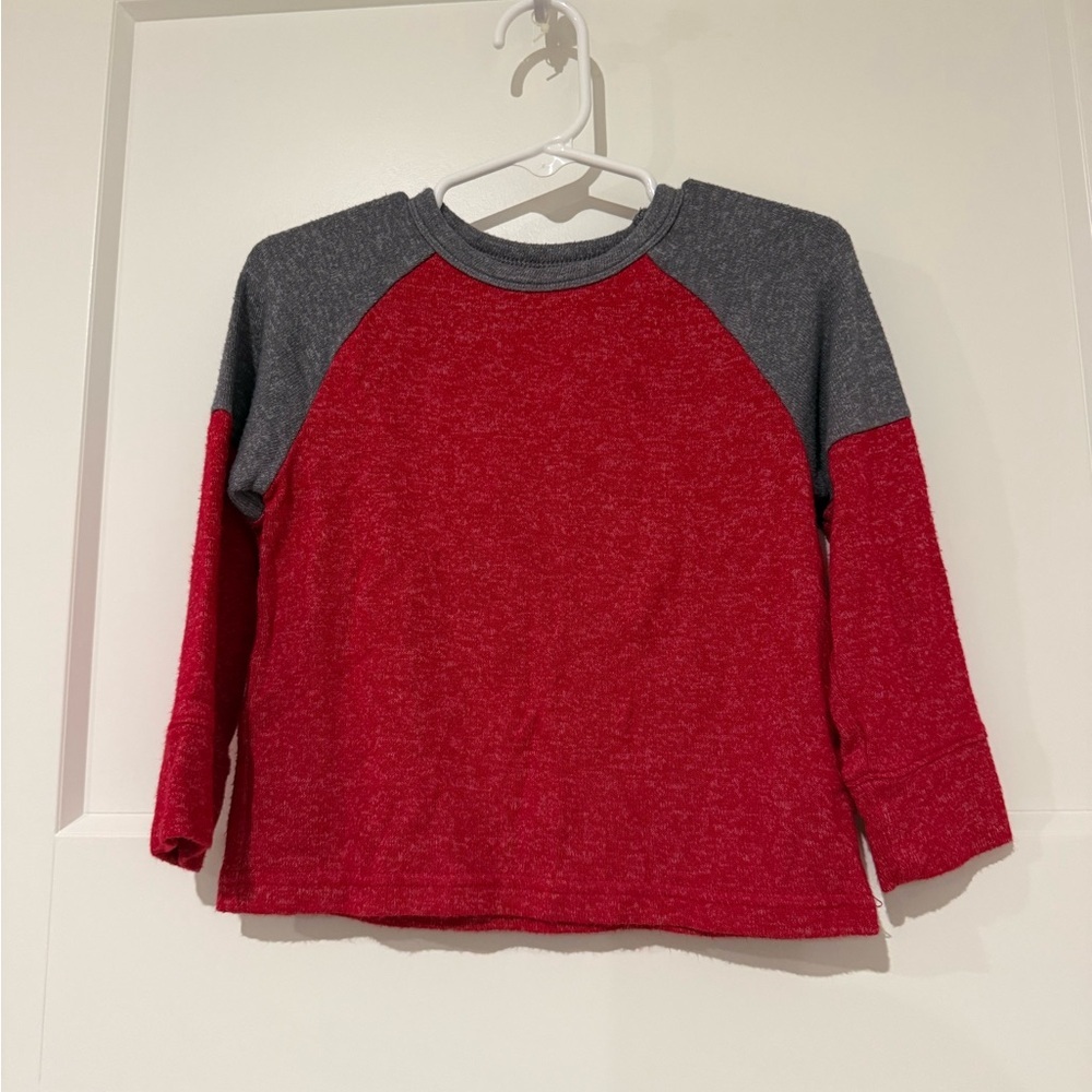 The Children's Place Red and Gray Raglan Long Sleeve Tee